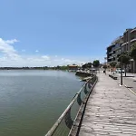 Apartament By The Sea