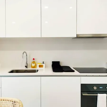 By The Sea דירה *